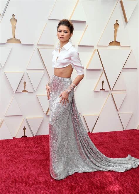 The Best Dressed Stars on the Oscars 2022 Red Carpet 